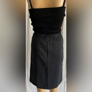 ❤️ Carolina Herrera Black Skirt Size 8